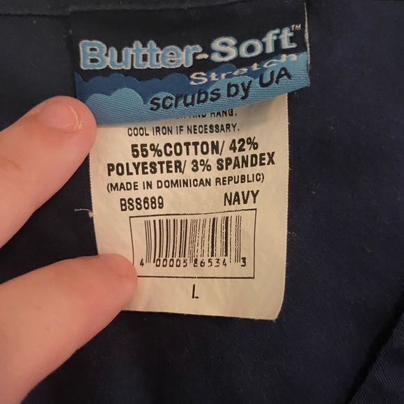 Scrub top - Picture 3 of 3